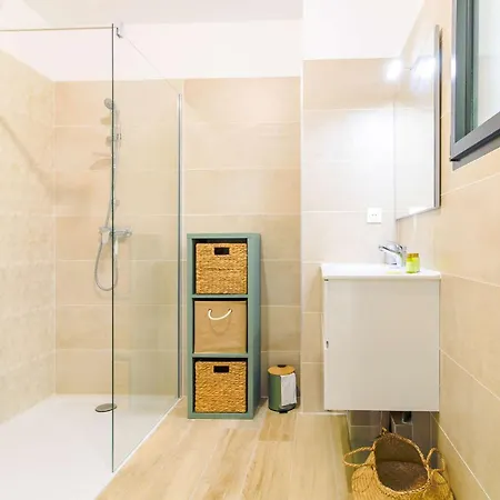 Apartment Select'sohome - Pour 4 Personnes Dans D'exception Avec Piscine Et Parking Prive A ! - Capnat-c02